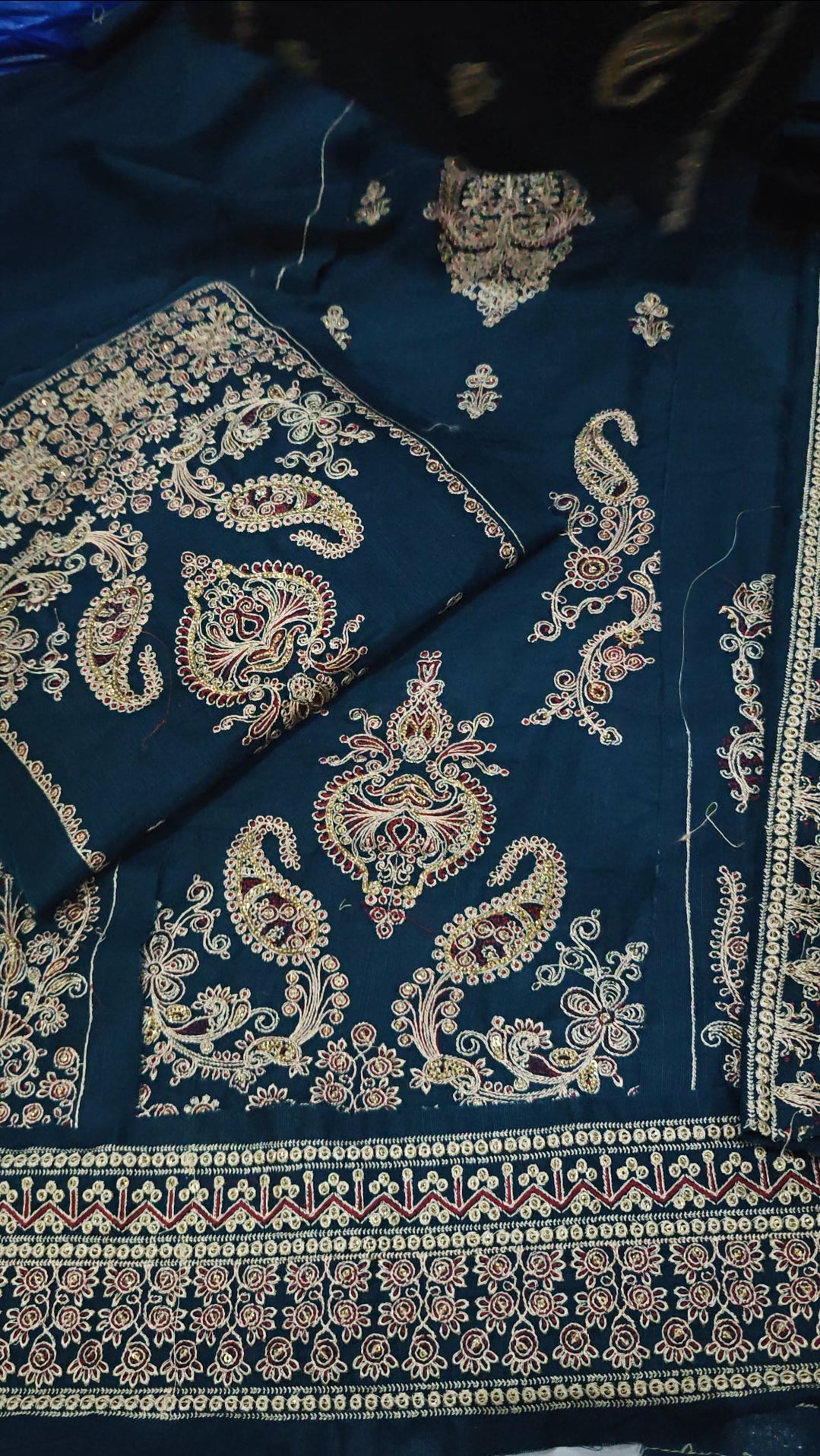 KHADDAR EMBROIDERED 2 PIECE DRESS