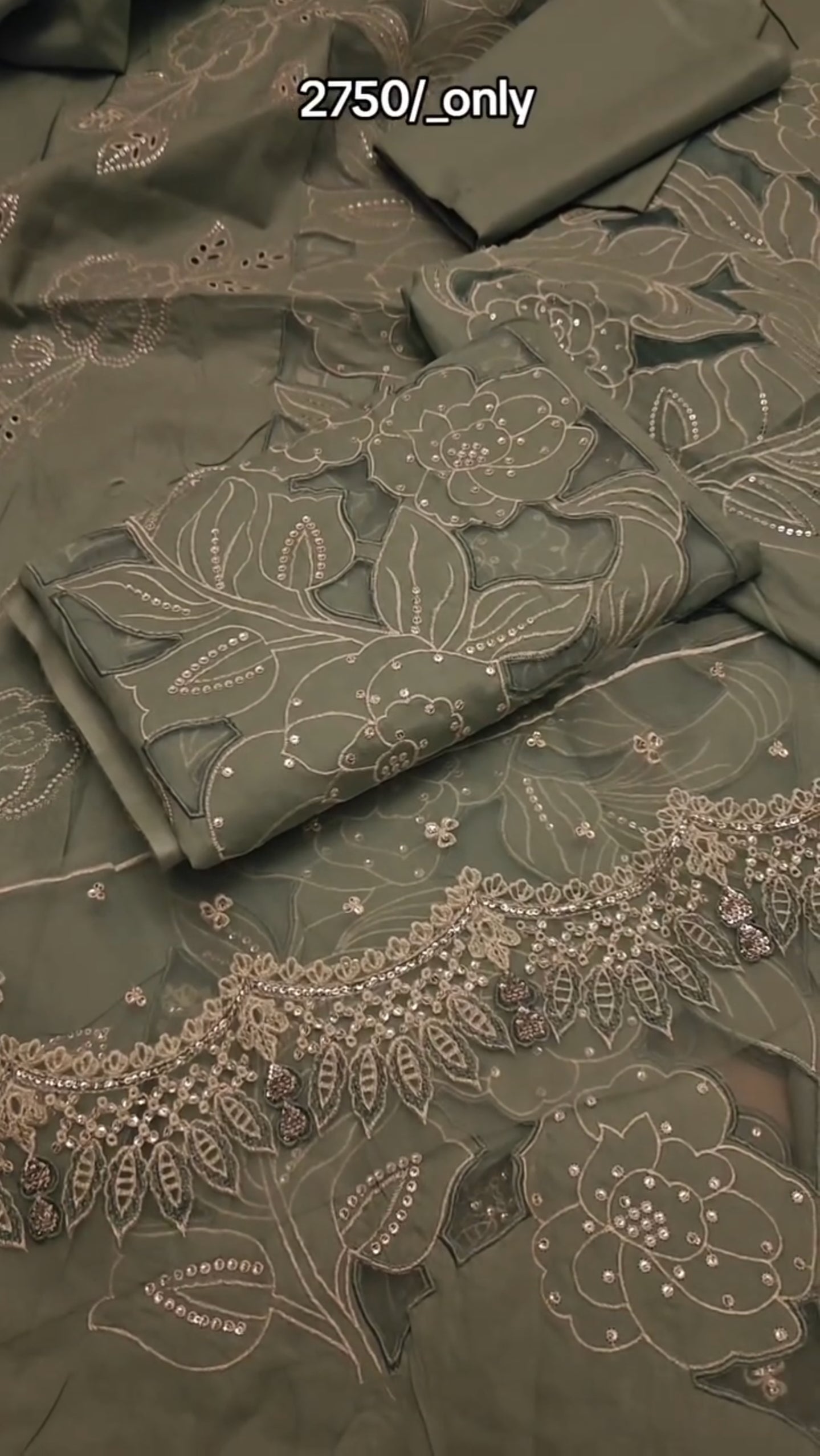 MARIA.B LAWN EMBROIDERED LUXURY 2 PIECE ARTICLE IEYS7W