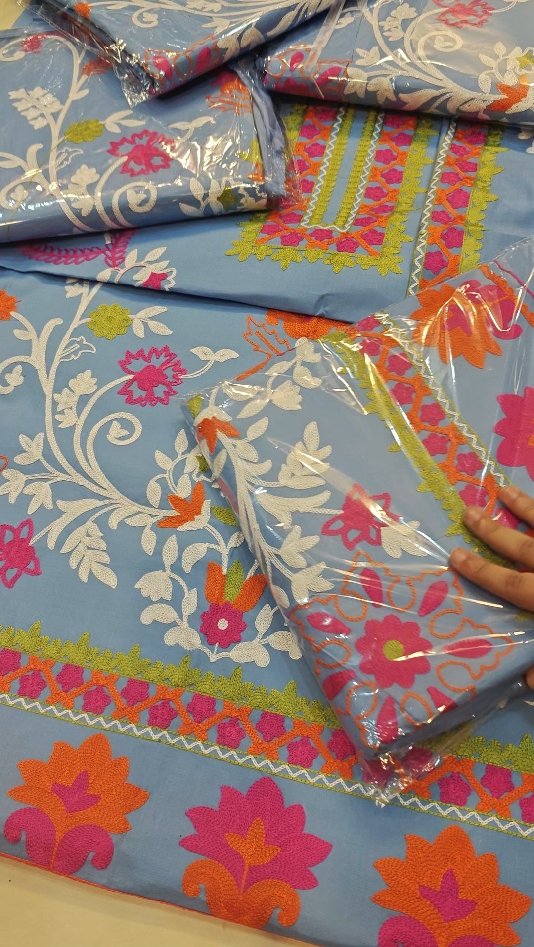 2pc tawakal lawn multi English8866771