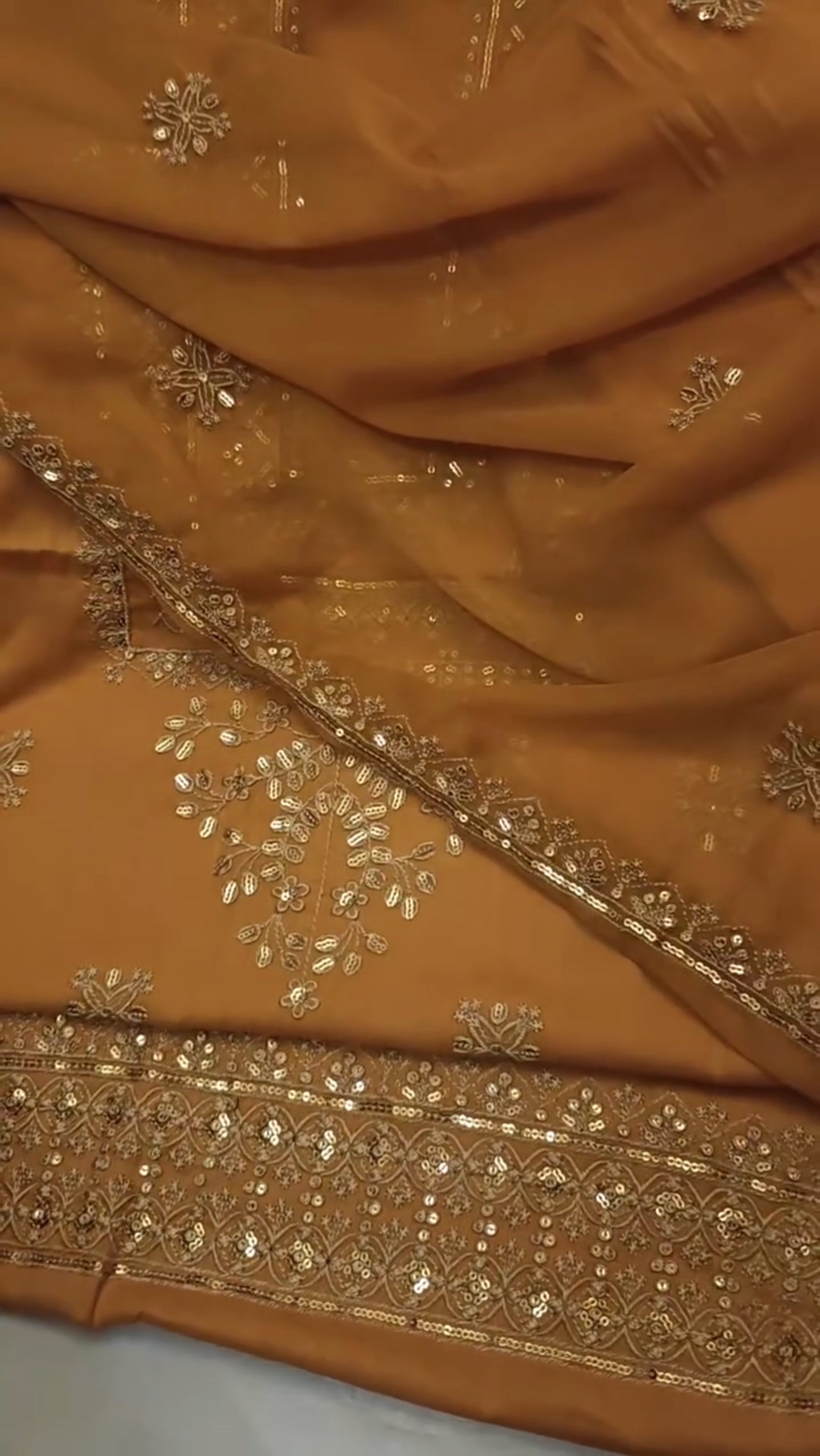 LAWN EMBROIDERED 3 PIECE ARTICLE UDYSQZ538